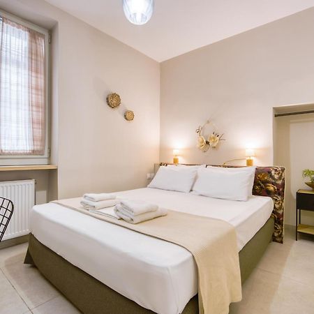 Pagrati/Hilton Area, Bentzi Apartment เอเธนส์ ภายนอก รูปภาพ